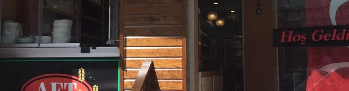 Aet Börək Kek və Kafe Kreslosu pendik