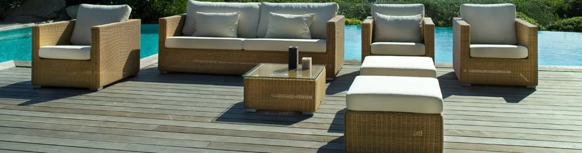 10 Tips for Choosing Outdoor Furniture