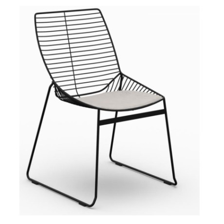 White Upholstered Wire Metal Chair mti7463