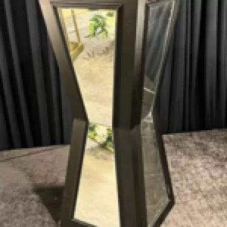 Speedwell Entryway Decoration Speedwell Entryway Decoration