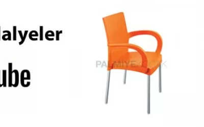Plastik Sandalye
