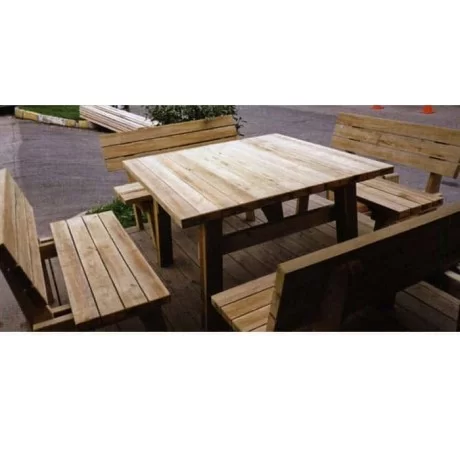 Table en pin