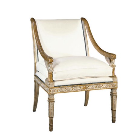 Pyramid Leg Bergere