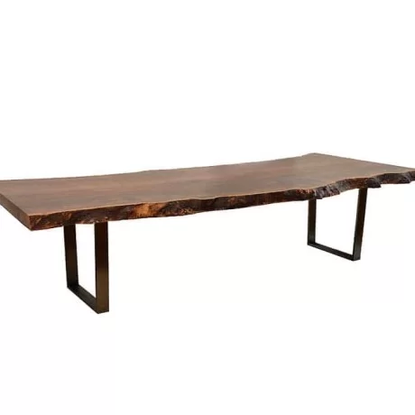 Table en bois naturel avec pieds en fer forgé Table en bois naturel avec pieds en fer forgé