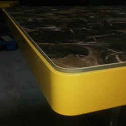 Metal Çerçeveli Mermer Görünümlü Kompakt Tablalı Paslanmaz Yıldız Ayaklı Cafe Masası Metal Çerçeveli Mermer Görünümlü Kompakt Tablalı Paslanmaz Yıldız Ayaklı Cafe Masası