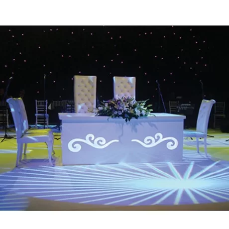 Ensemble de chaises de mariage de table gravées CNC 1ère classe Ensemble de chaises de mariage de table gravées CNC 1ère classe