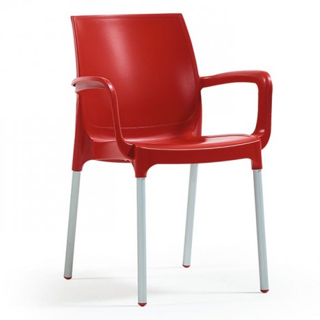 Красный пластиковый стул из стекловолокна с ножками из анодированного алюминия