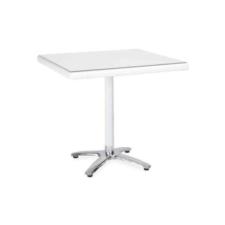70X70Cm Platz Weiß Rattan Tisch 70X70Cm Platz Weiß Rattan Tisch