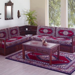 Cèdre sculpté robuste