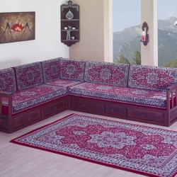 Fabrication de cèdre sculpté