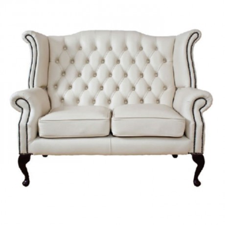 Quilty Lukens Leg Cafe Couch