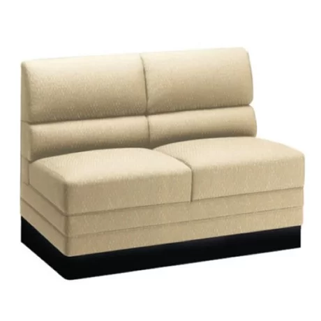 Cèdre à dossier haut avec rembourrage en tissu Cèdre à dossier haut avec rembourrage en tissu