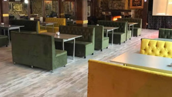 Effendi Cafe Yesil Sari Kopitoneli Sedir