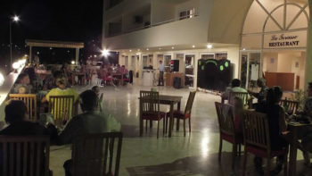 Tuntas Hotel Restoran Sandalyesi