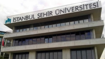 İstanbul Sehir Universitesi Paslanmaz Ayakli Kokteyl Masasi