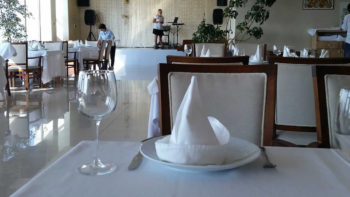Ukrainochka Restaurant Beyaz Restoran Dekorasyon