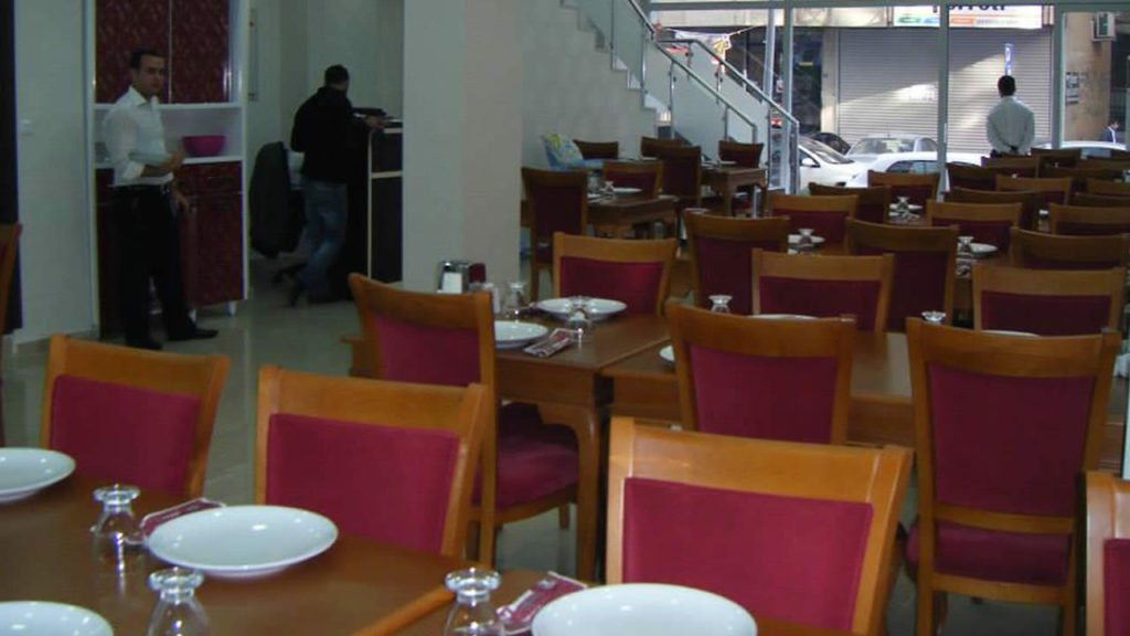 Tadi Damak Restoran Diyarbakir Ekonomik Sandalye